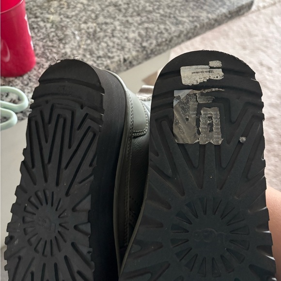 UGG Neumel Platform Zip Ultra Matte Seaweed Boots 7 - Picture 6 of 8